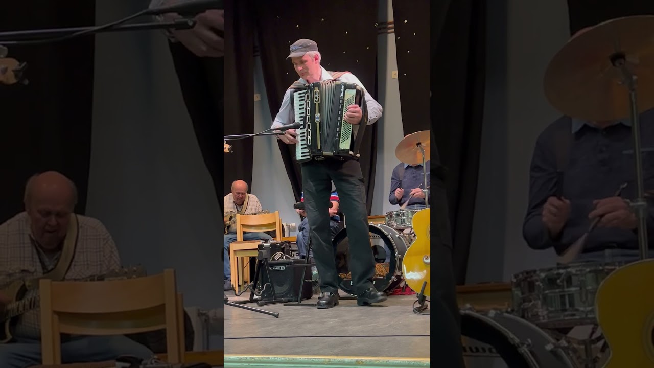 IMG 0060 Novelty Accordion - Micke Sundh