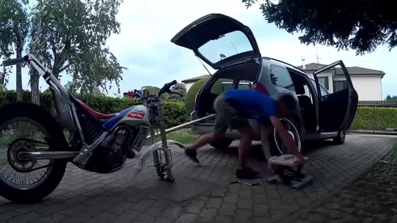 Caricare la moto da trial in auto - Mototrial inside my car