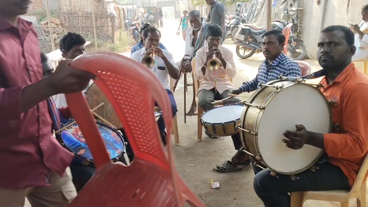 Kalyana vaibogame song Gopavaram navarangi melam 8247851971