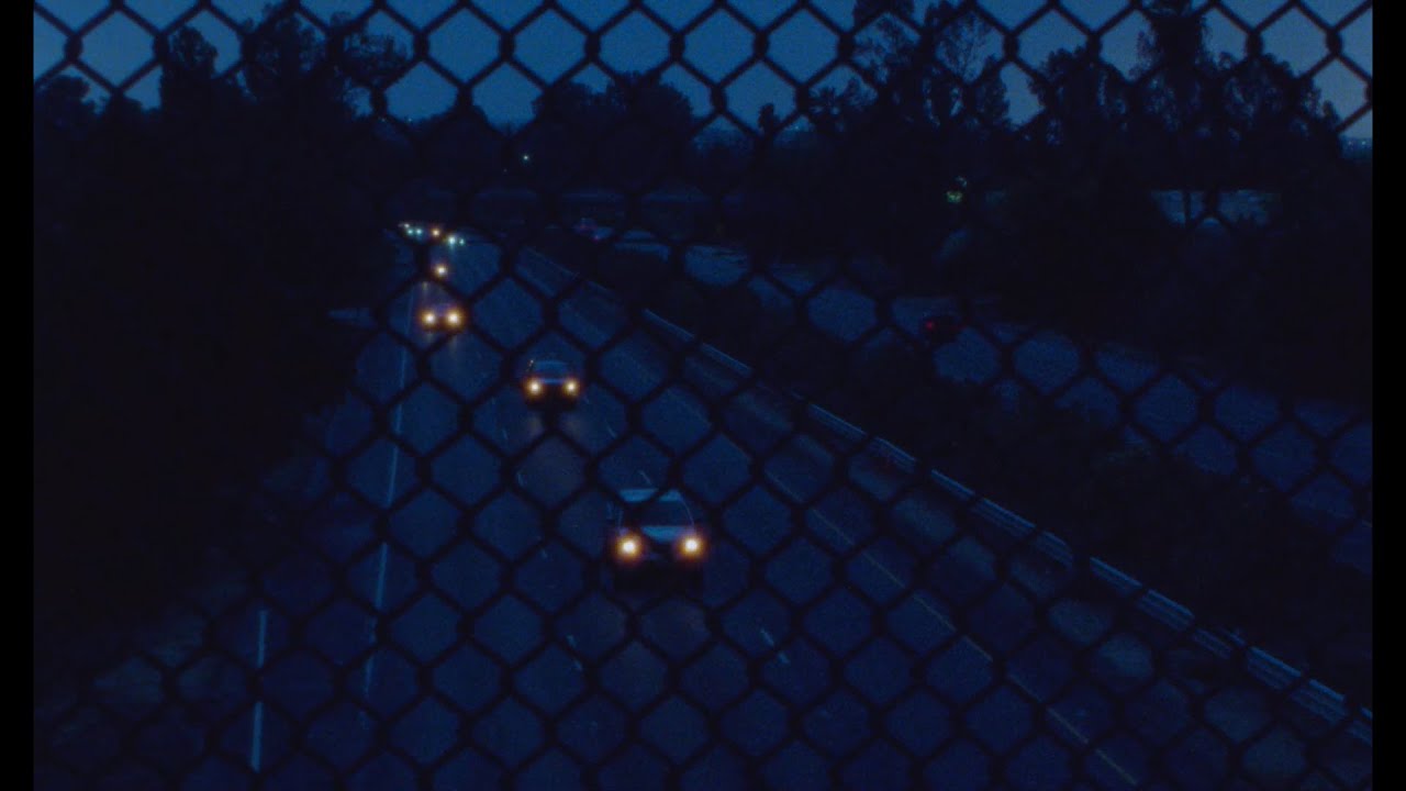 DAYDREAM - Bolex H16 Non-Reflex - Kodak 500t 16mm Film