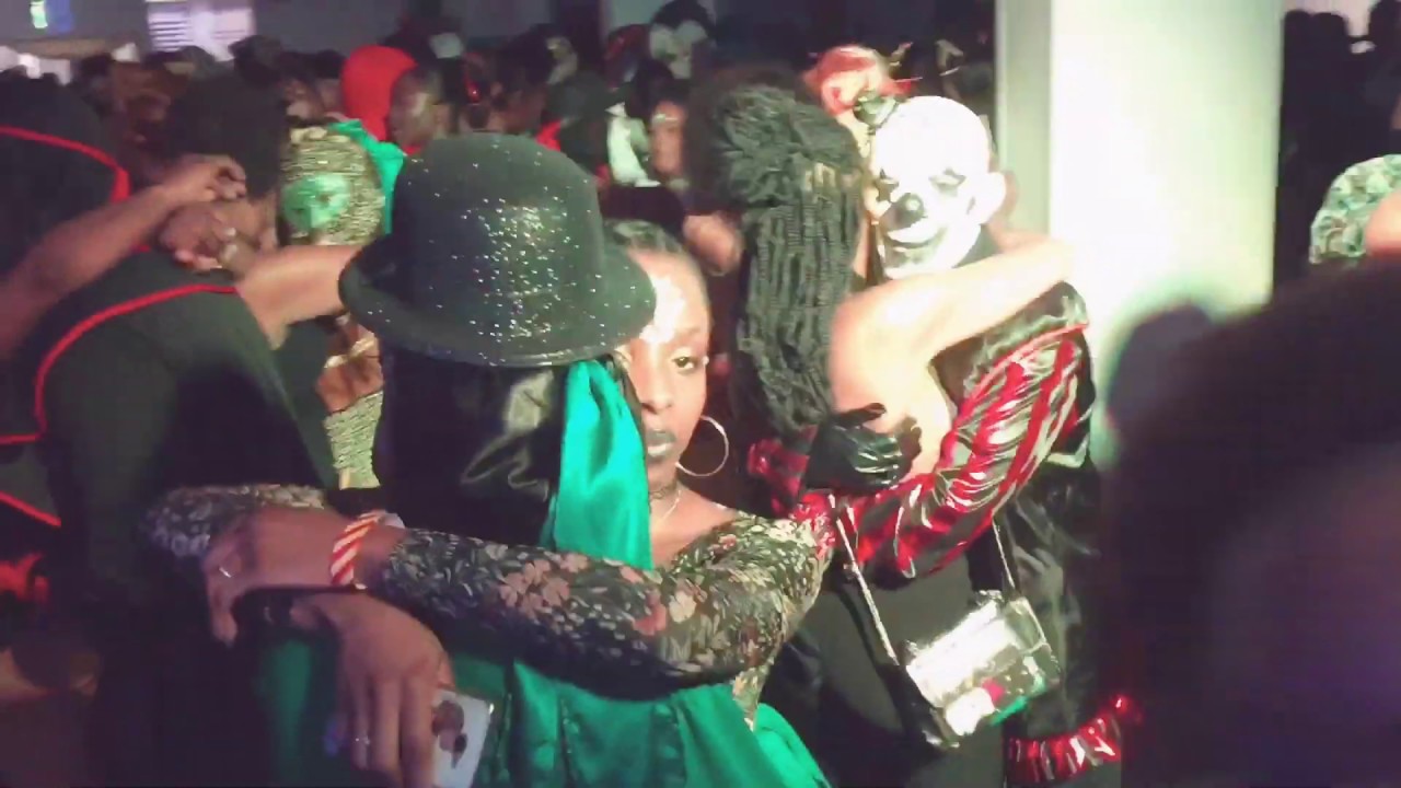 Bal paré masqué TOLOLO avec l’orchestre PA GAIN NOM - “JODLA “par Orlane Jadfard à Lekòl Dokonon