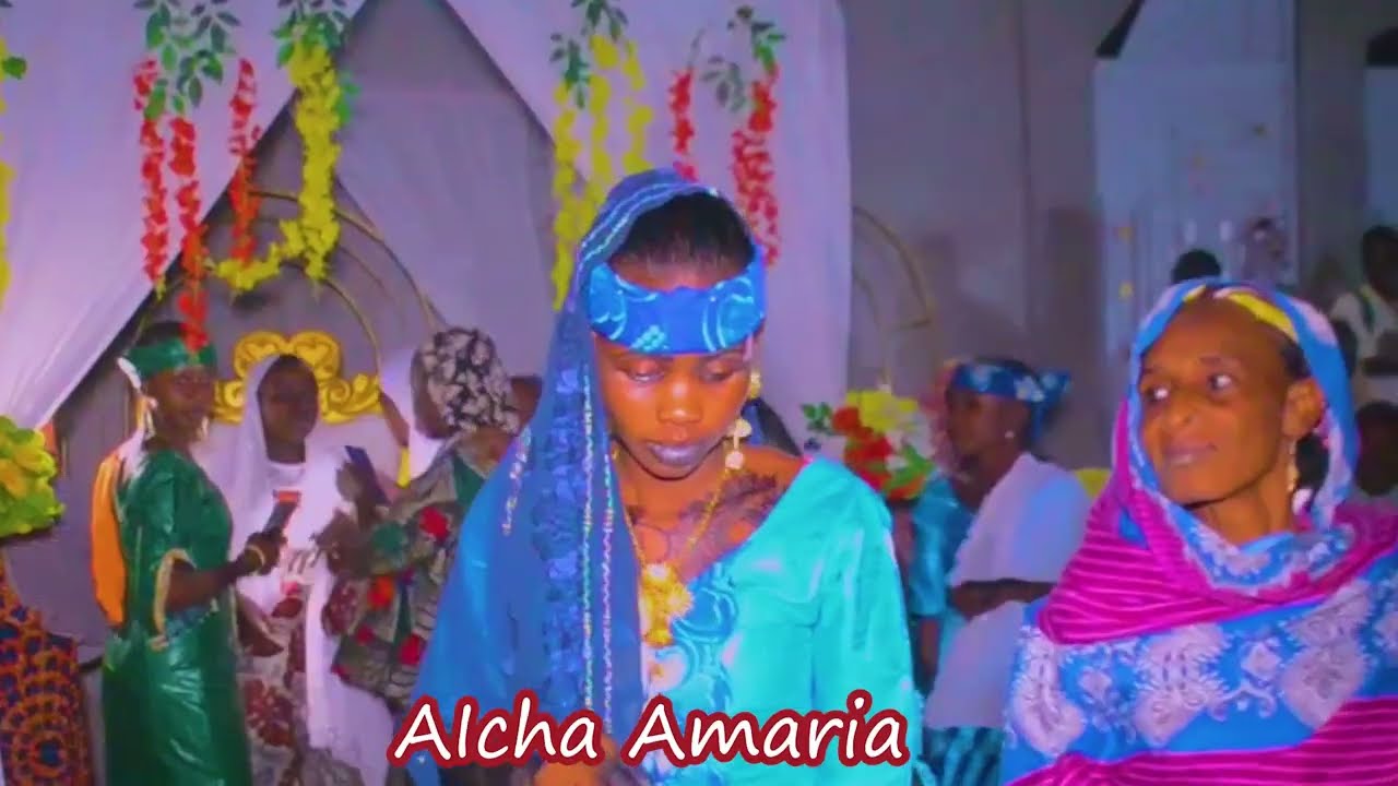 El Bach Hala Mere   Aicha Amaria