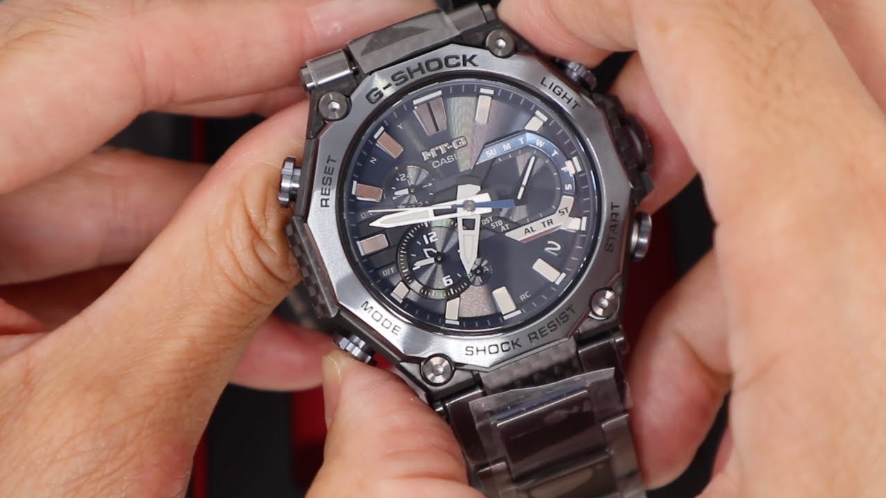 G-Shock MTG-B2000YBD-2A blue-gray carbon bezel frame