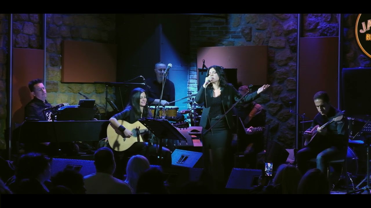 Μαρία Μπόκια - Φτάνει Φτάνει (Maria Bokia)