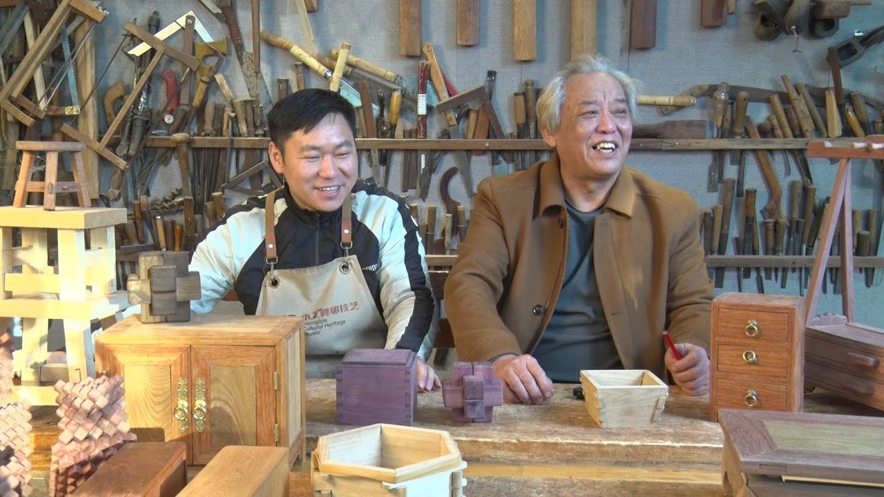 来自河南的装修木工学习传统文化任重道远