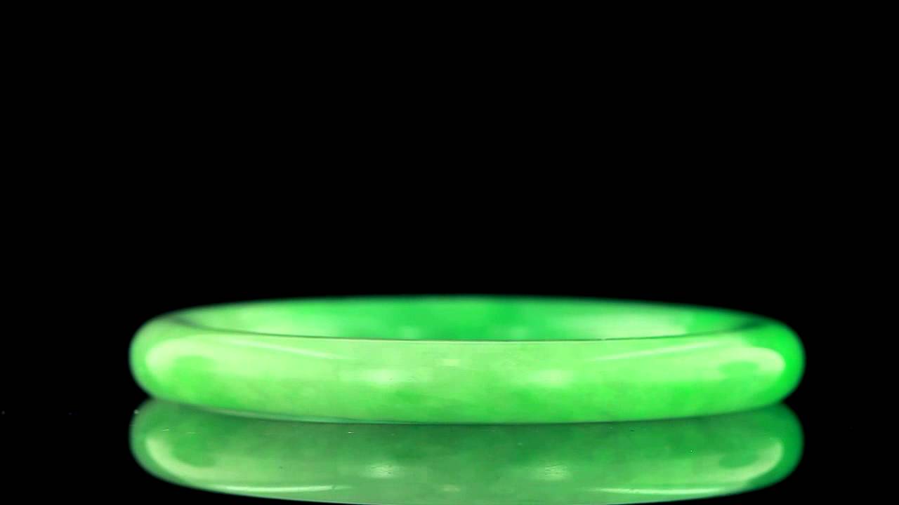 NTF 009 Green Jade Bangle