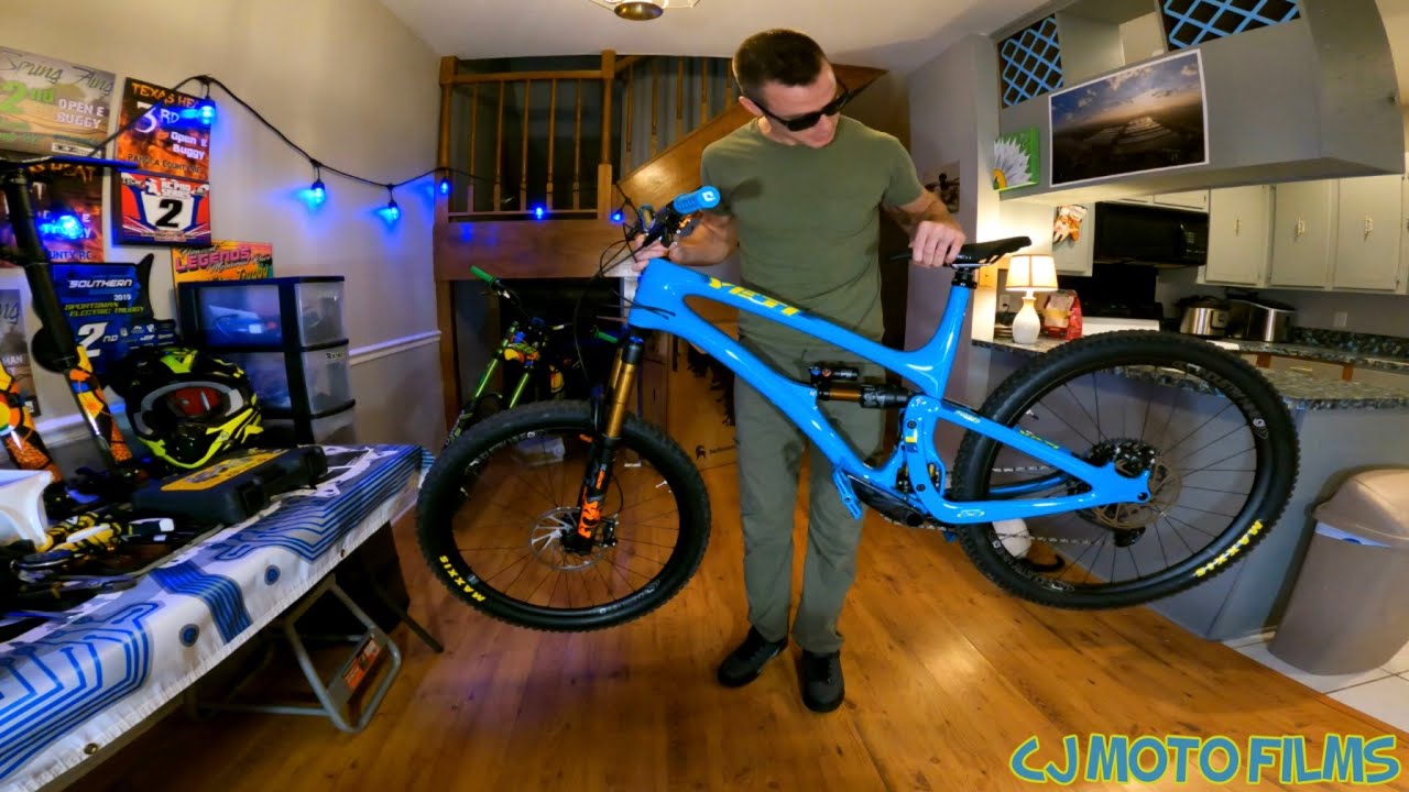 2021 Yeti SB6 TURQ Unboxing Competitive Cycles Custom Build SRAM Industry 9 Hydra Fox Factory 🔥 🏍