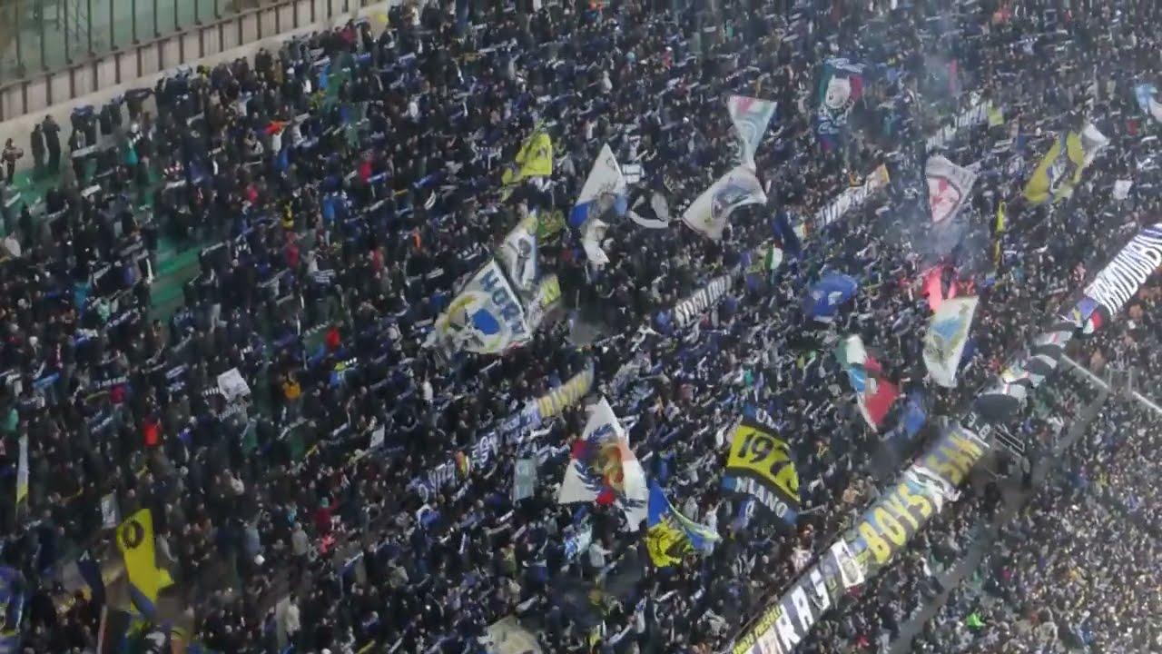 Inter - Fiorentina 1-1: Tifo Curva Nord Milano