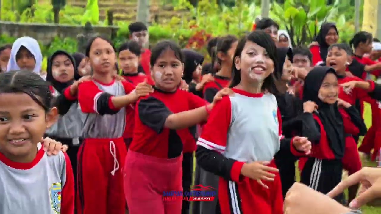 KEGIATAN OUTBOUND SD N BIBIS LUHUR 1 SURAKARTA DI SEMAR EDUPARK