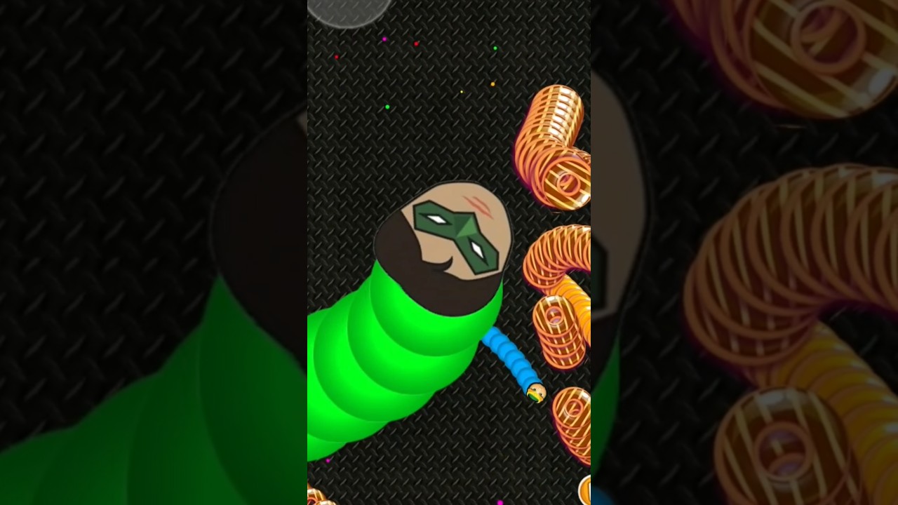 Worm zone io. Crazy Worm. Hero Green Lantern