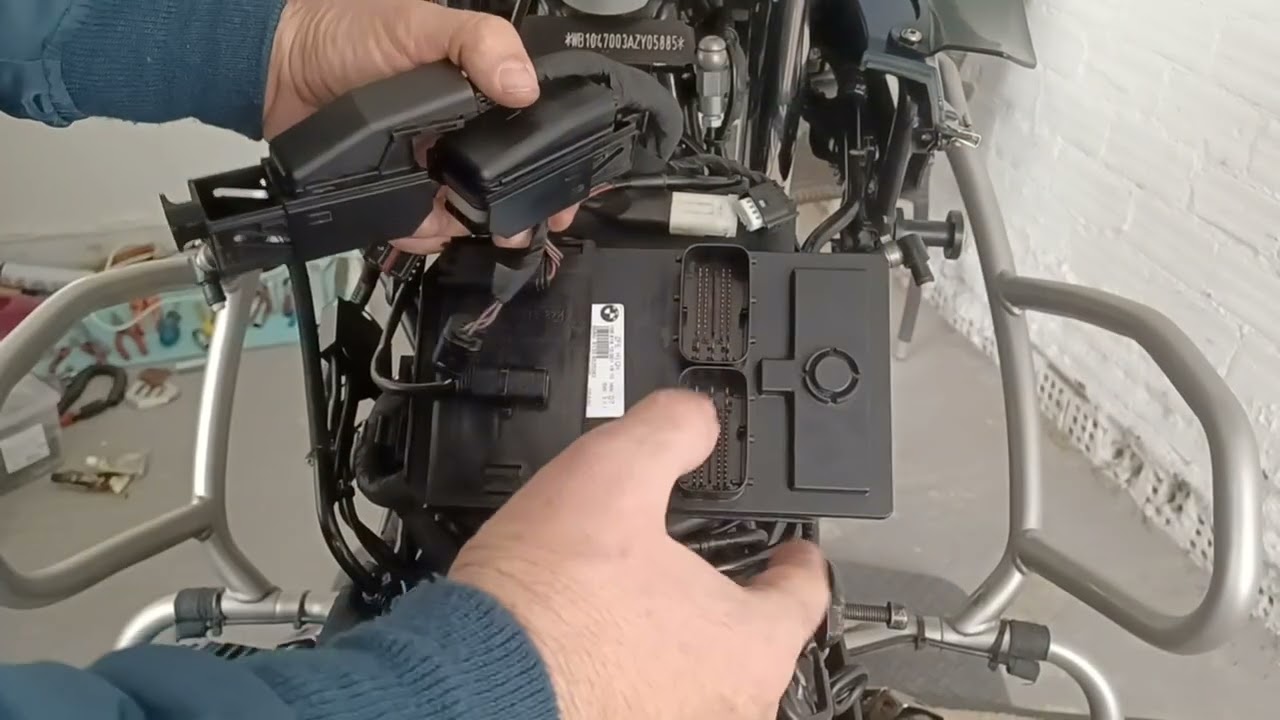 Πως βγάζουμε τους δύο εγκεφάλους σε GS - 1200/2010