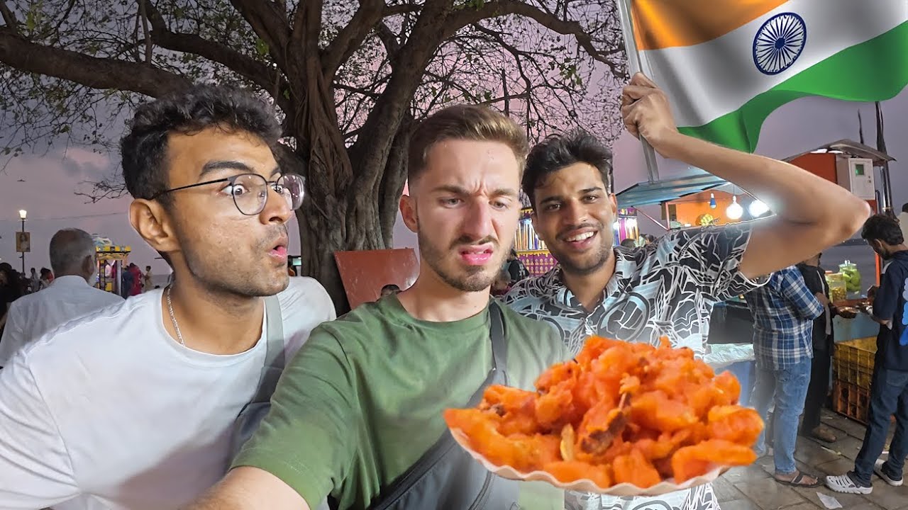J’ai CHOQUÉ ces Indiens en MANGEANT toute cette STREET FOOD en INDE 🇮🇳