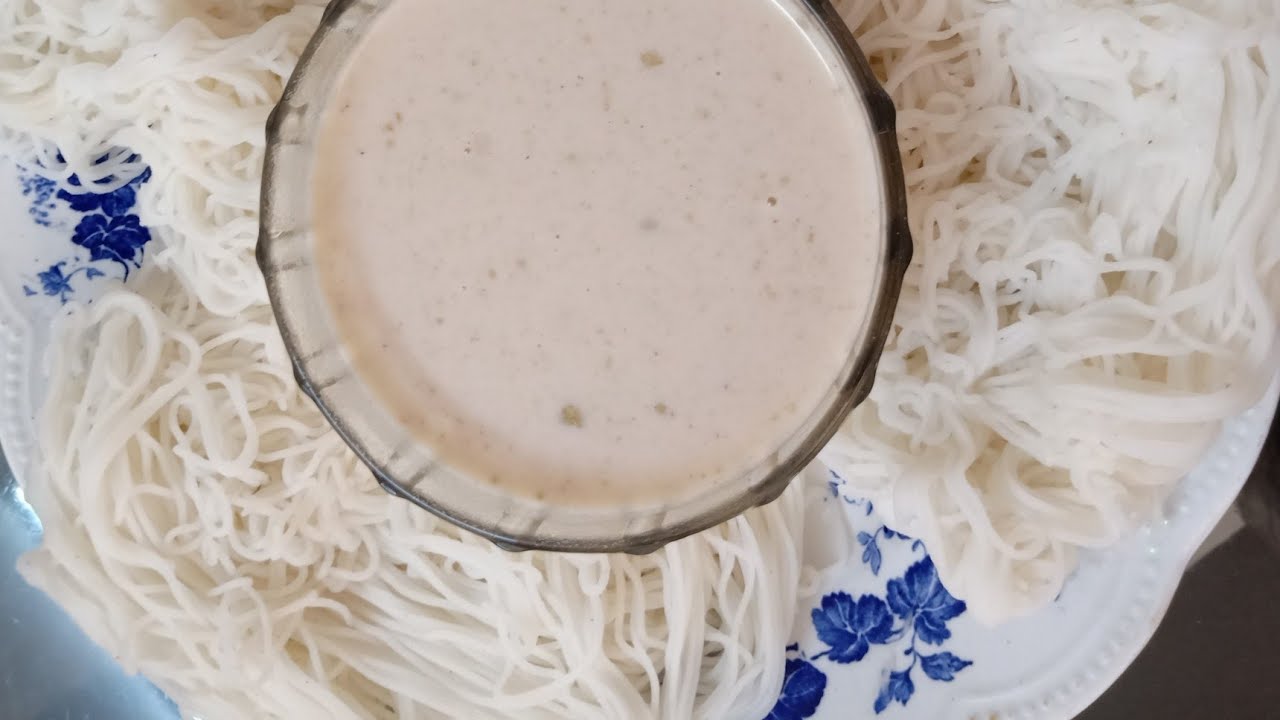 Sutuley Konkani Dish | Rice noodles with sweet coconut milk and left over coconut chun ka Bhaji