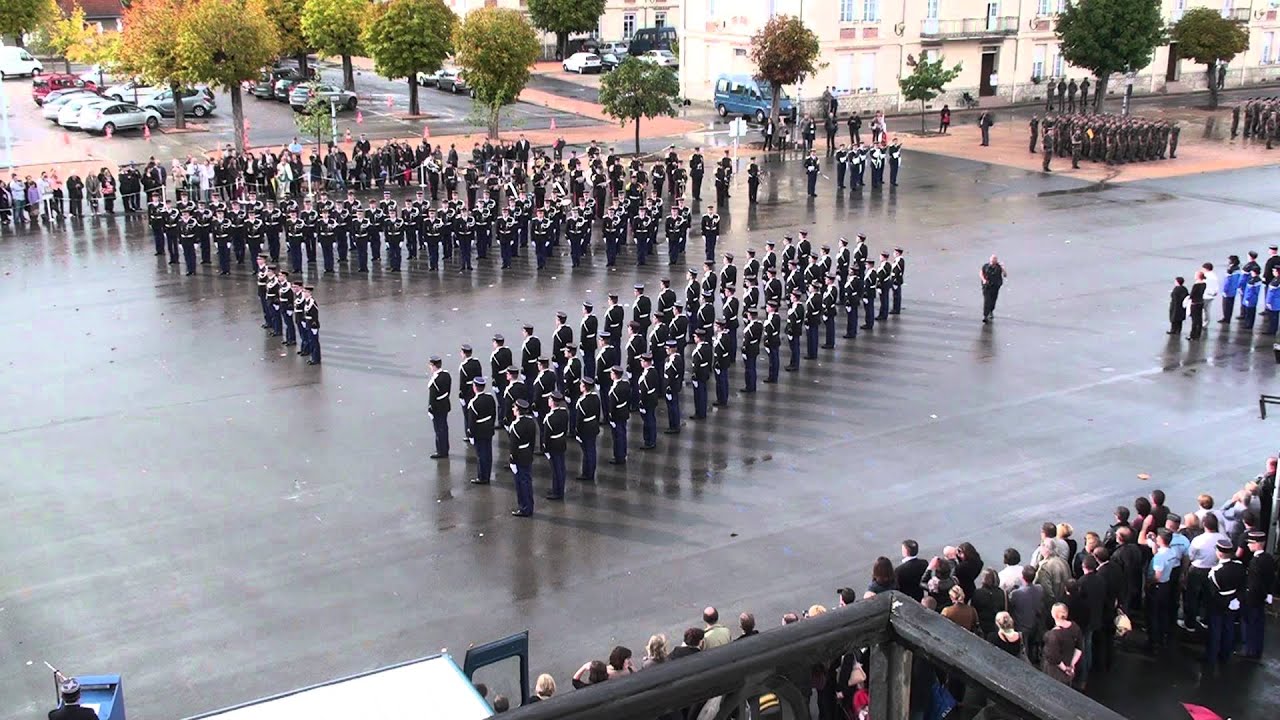 Chant du parrain 9ème compagnie 316ème promotion MONTLUCON