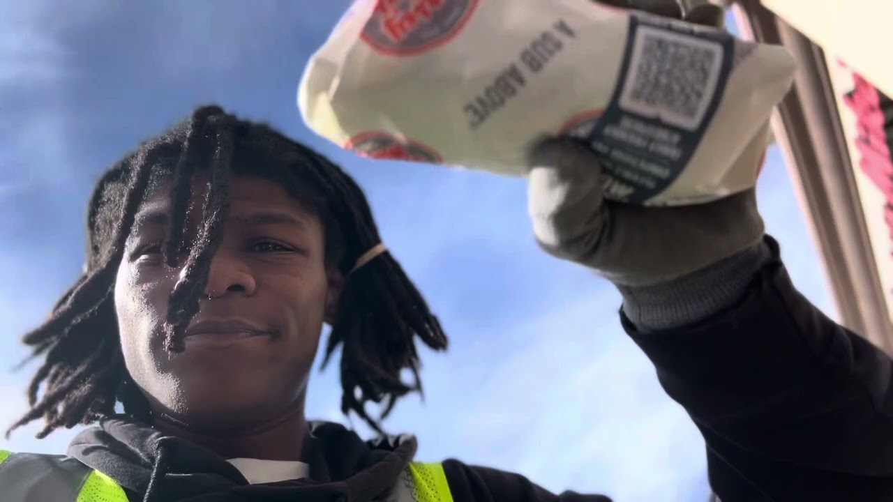 What it’s like Working For Walmart As a Cart Pusher( Walmart Edition )