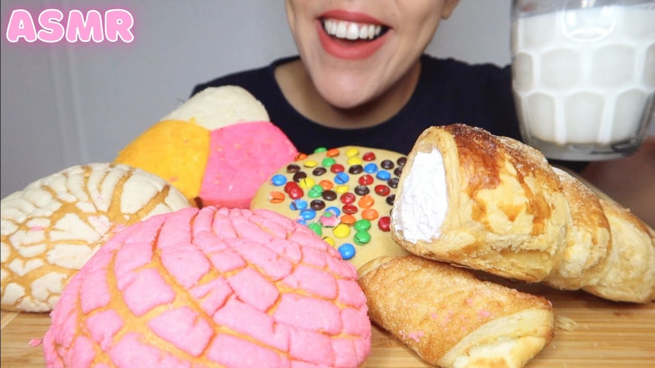 ASMR MEXICAN BREAD
