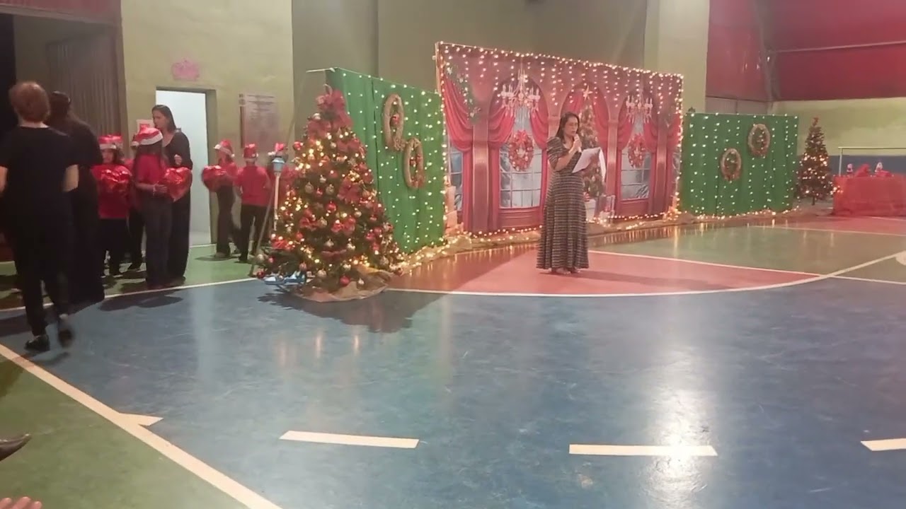 fomos ver a Helena apresentar 