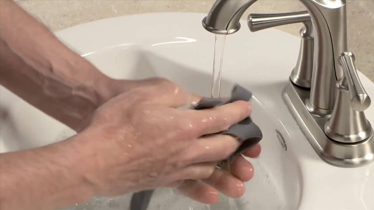 Cleaning instructions for Amara | Philips | Full face mask