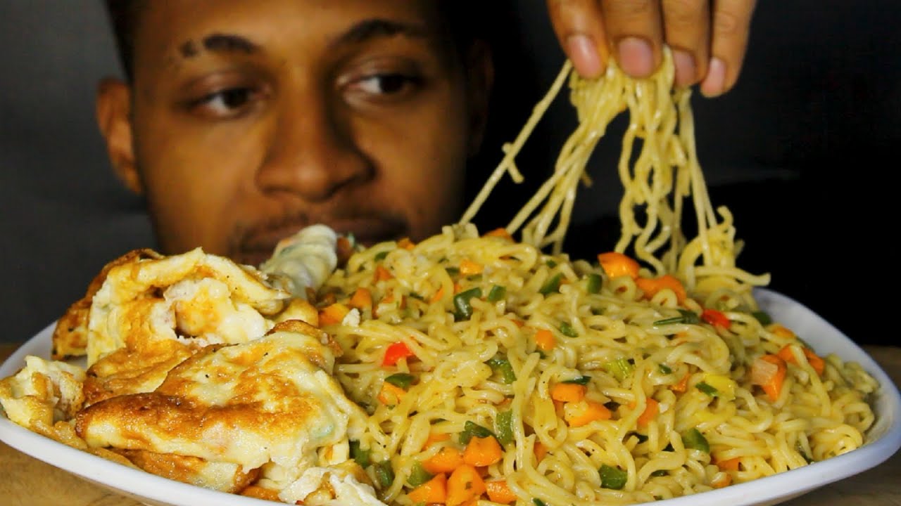 ASMR Nigerian Veggie Indomie Noodles & Fried Eggs Mukbang | Eating Sounds | Foodmonger ASMR