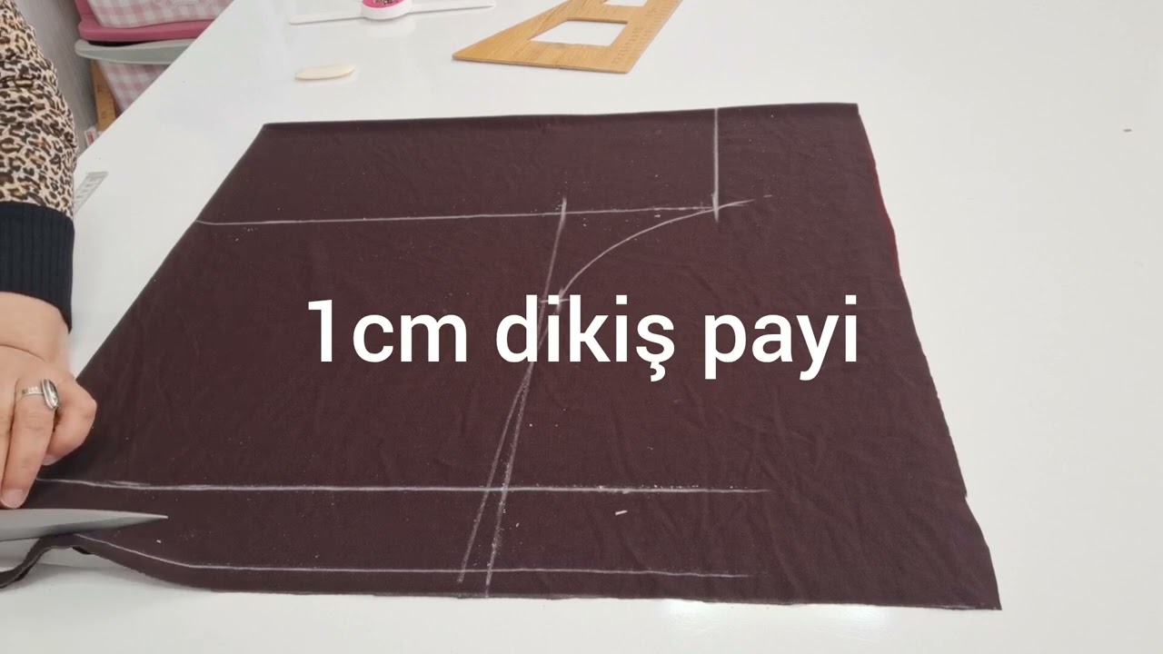 pratik sort etek kesimi dikimi