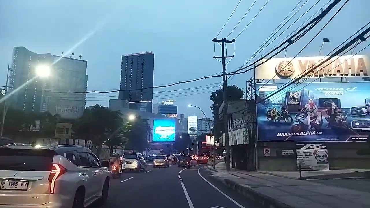 Tunjungan plaza