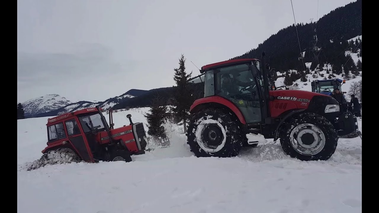 Massey Ferguson 285 Kara Saplanırsa! - Kurtarıcı Case Jx65C
