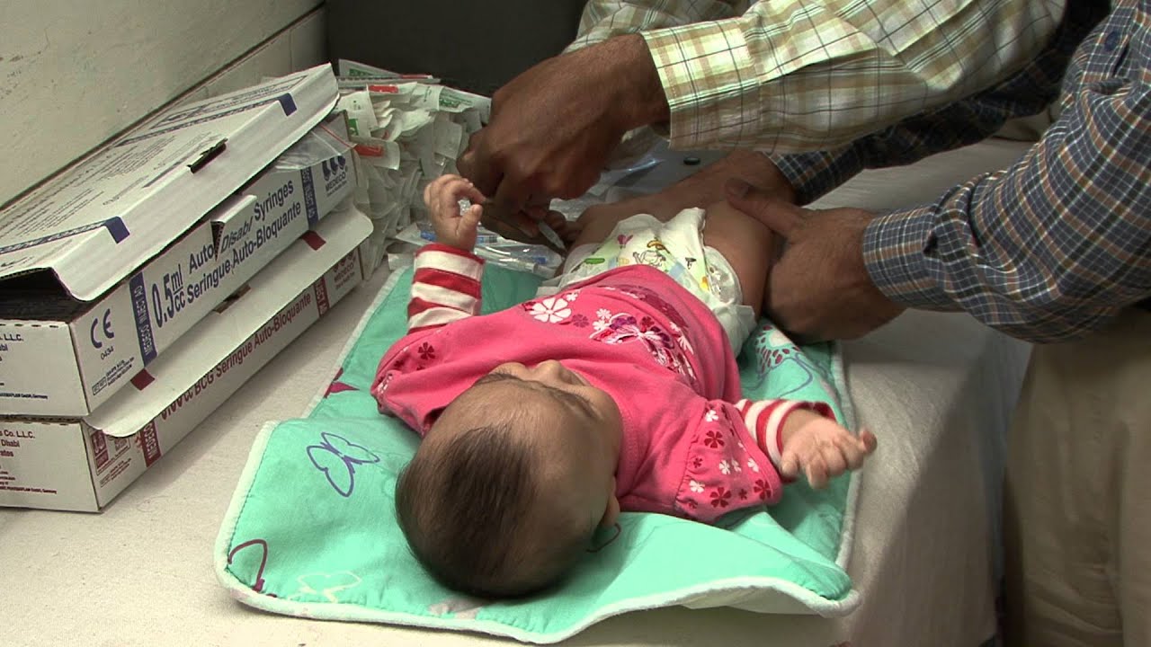 GAVI Pakistan pneumococcal vaccine Pt4 - 11 Oct 2012 (B-roll)