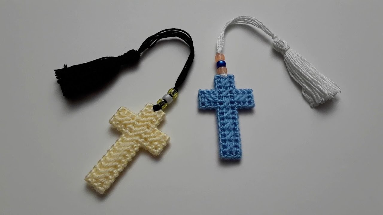 Plastic Canvas Bookmarkers | Easy plastic canvas project idea!
