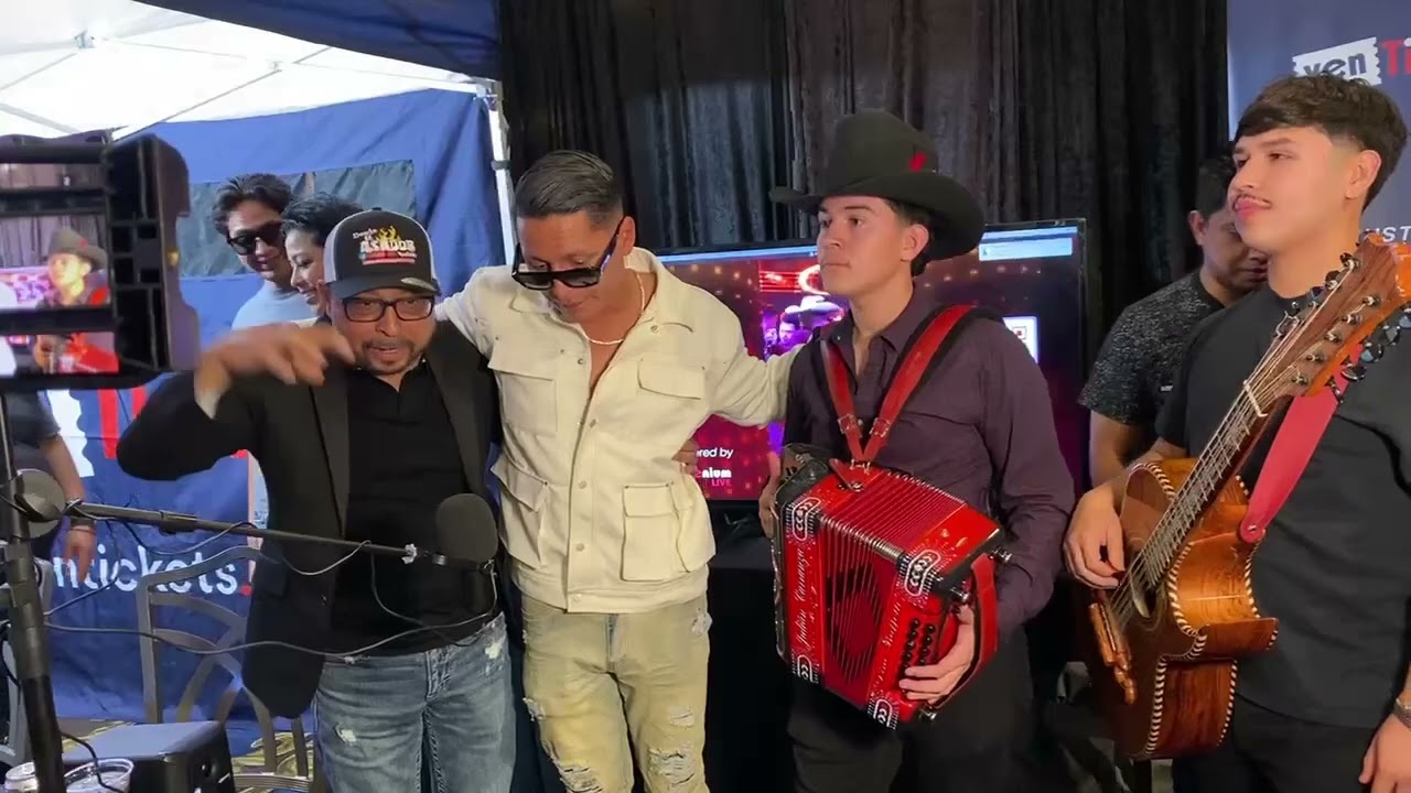 Rosendo Robles Ando bien pedo entrevistado en Las Vegas Junta de Promotores USA 