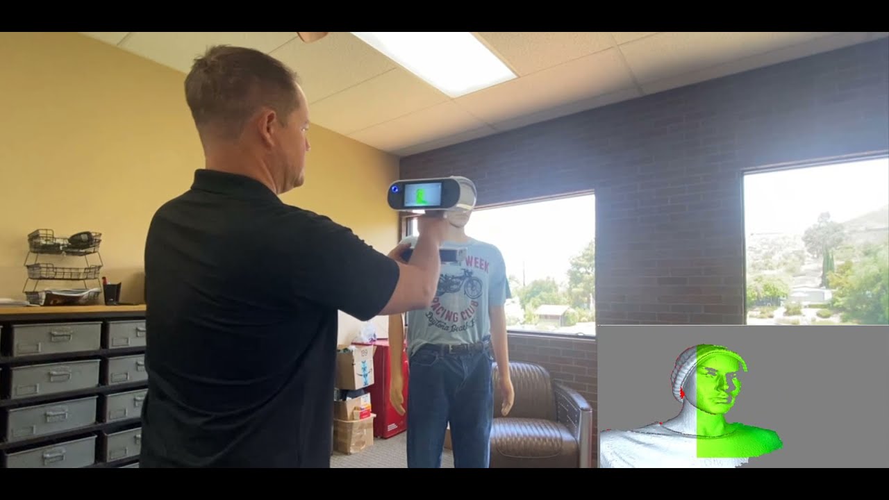 Artec Leo 3D Scanning people / mannequin
