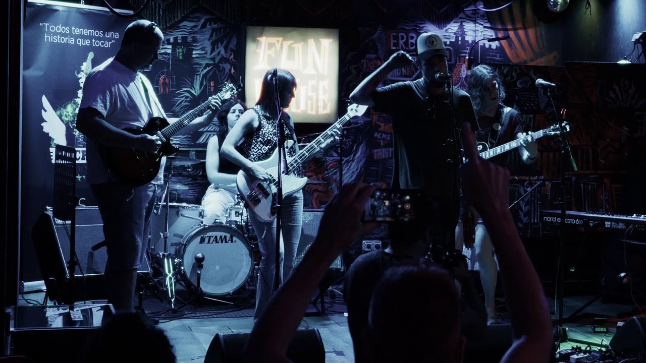 Años 80 (Los Piratas) por Firmado: Anónima