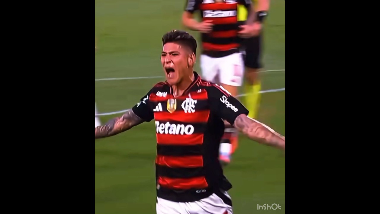 Primeiro gol de Carrascal contra o Vasco! 