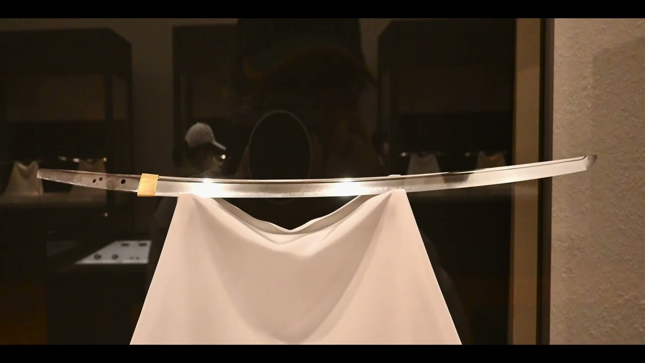 日本刀　重要文化財　太刀・二字国俊　東京国立博物館