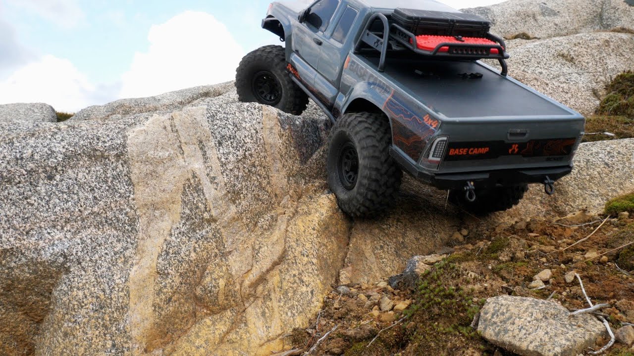 Found New RC Rock Crawling Spot for Axial SCX10 III Base Camp 4x4 Truck