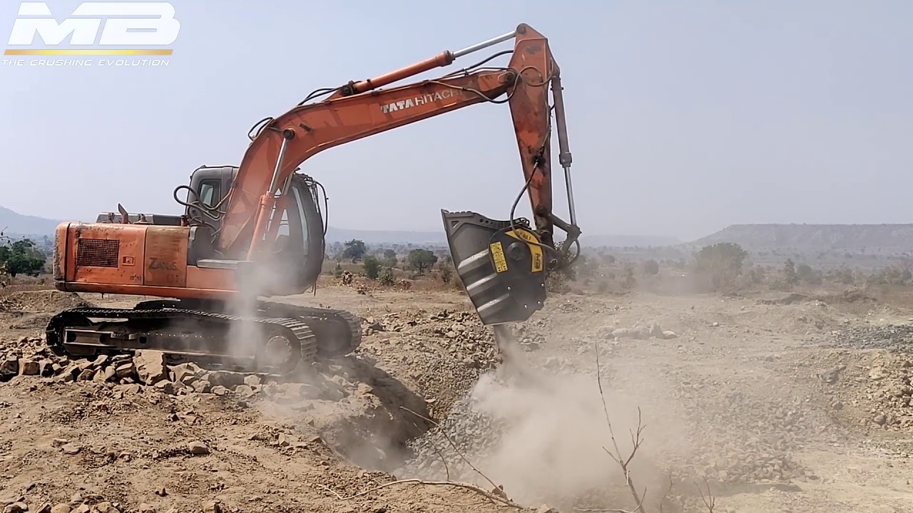 Дробильный ковш BF60.1 S4 MB Crusher