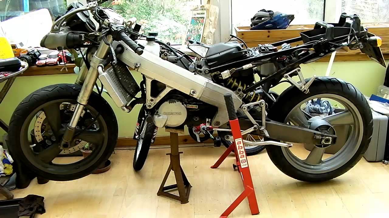 Ремонт двухтактного двигателя Cagiva Mito Evolution 125: вводная информация.