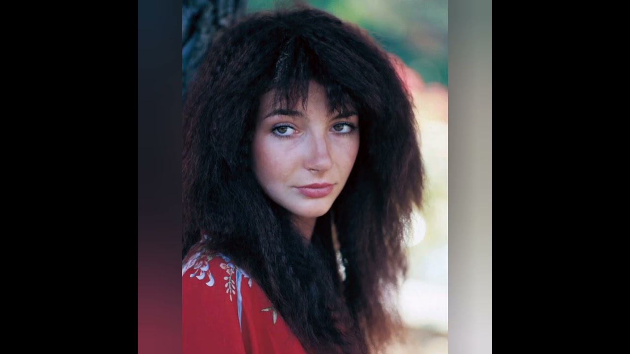 Kate Bush Pictures Wow!