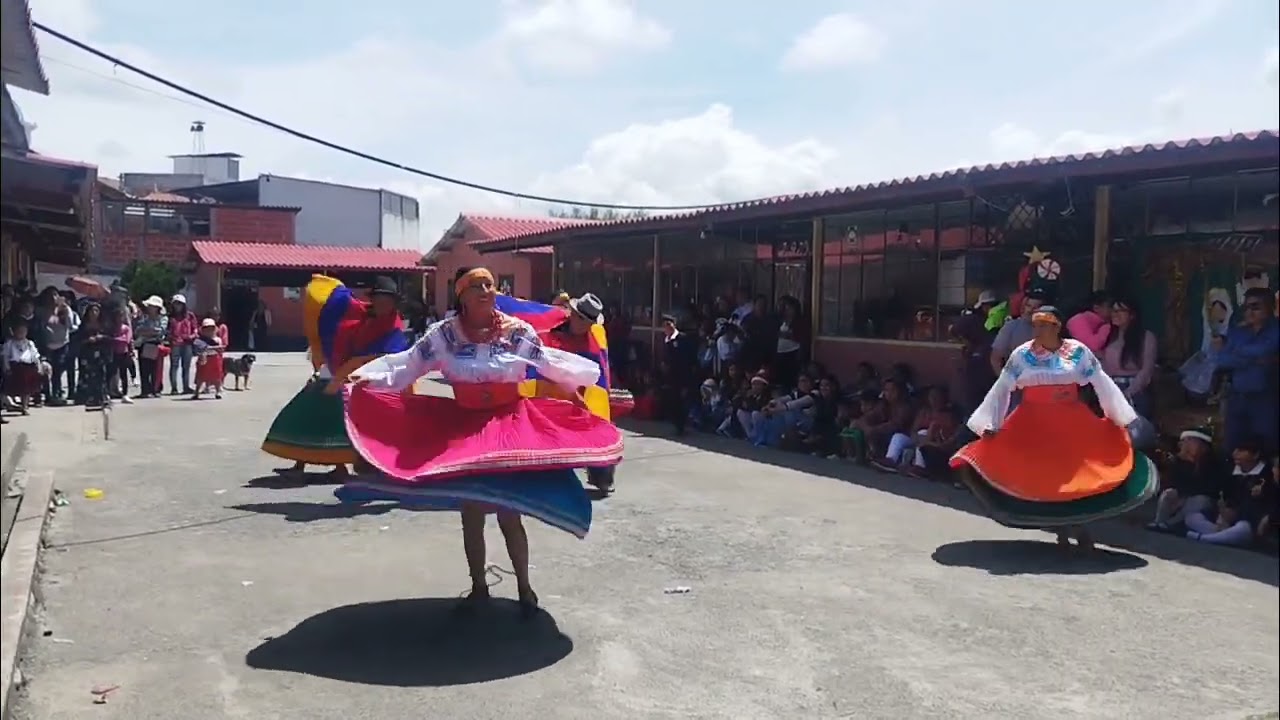 Bailes típicos de la Sierra ecuatoriana/UE_PJBA.