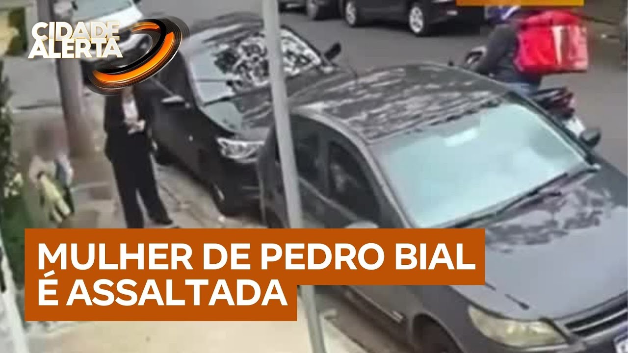 Jornalista e apresentadora Maria Prata é assaltada enquanto passeava com a filha de 6 anos