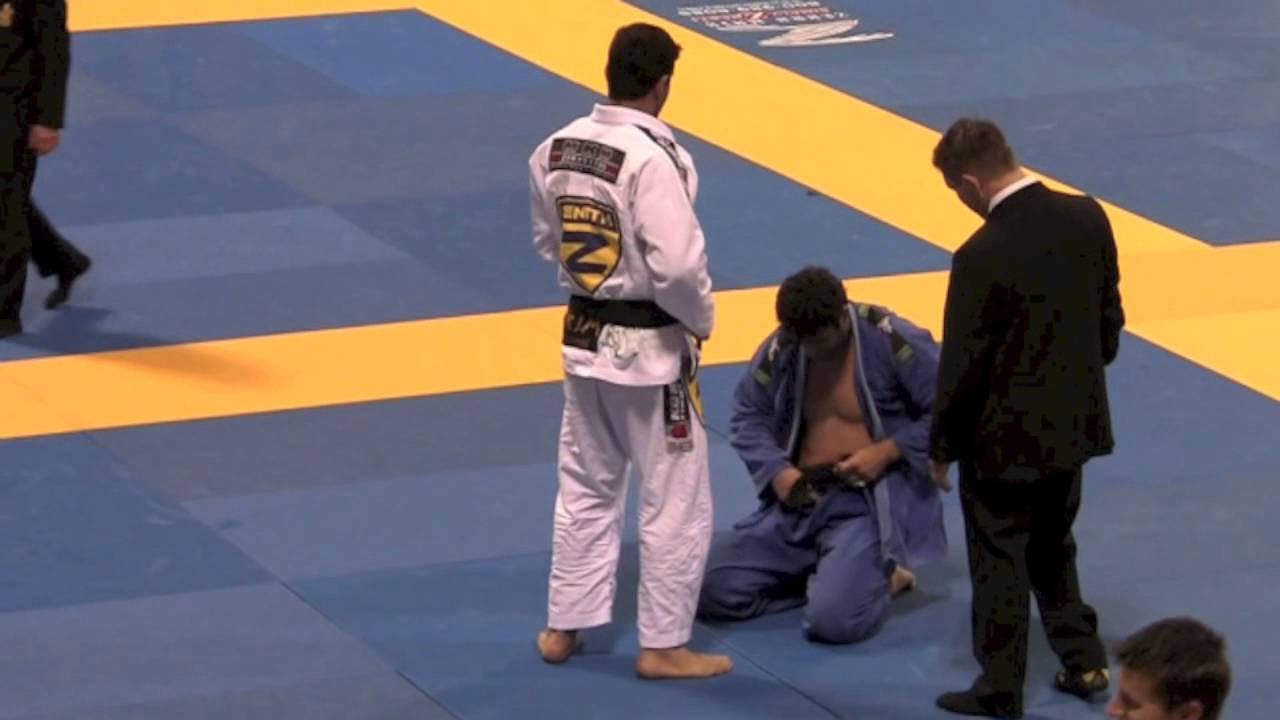 Alexandre Odebrecht vs Rodrigo Cavaca