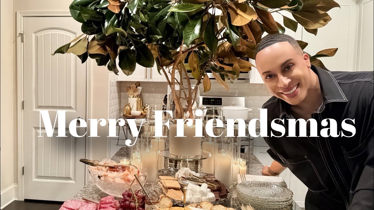 THE BEAUTIFUL LIFE | Tis The Season For Friendsmas!