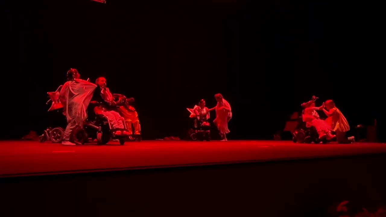 COREOGRAFÍA INCLUSIVA 