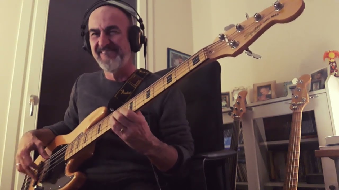 MIX 80'S BASS COVER 