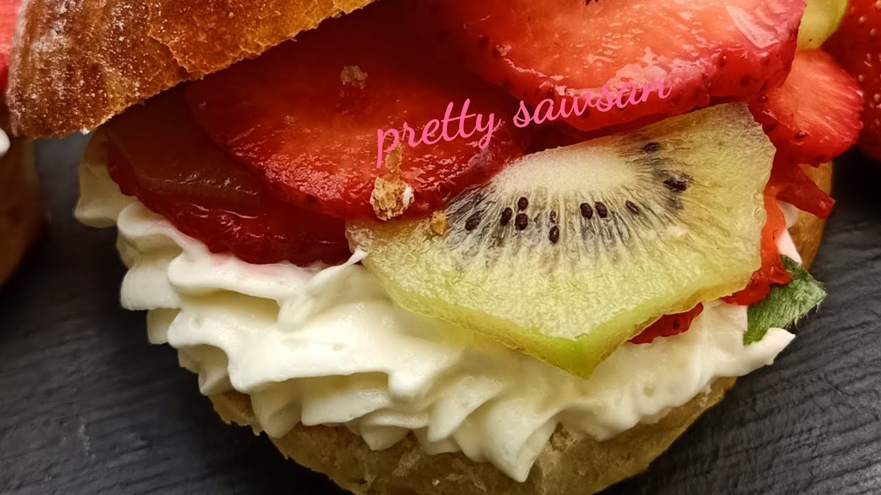 بريوش بكريمة الموسلين خفيف ريشة (tarte tropézienne,)🥝🍓