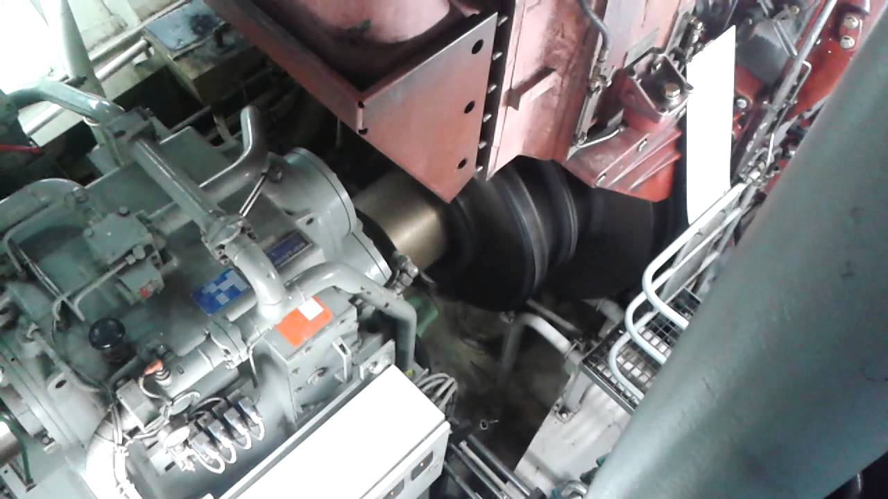 A running MAK6M32C at vessel Meridiaan PCBO