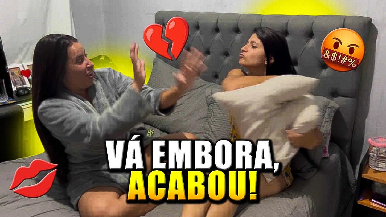 DISSE A TATIANE QUE UM FÃ ME B€€IJ0U NO CARNAVAL