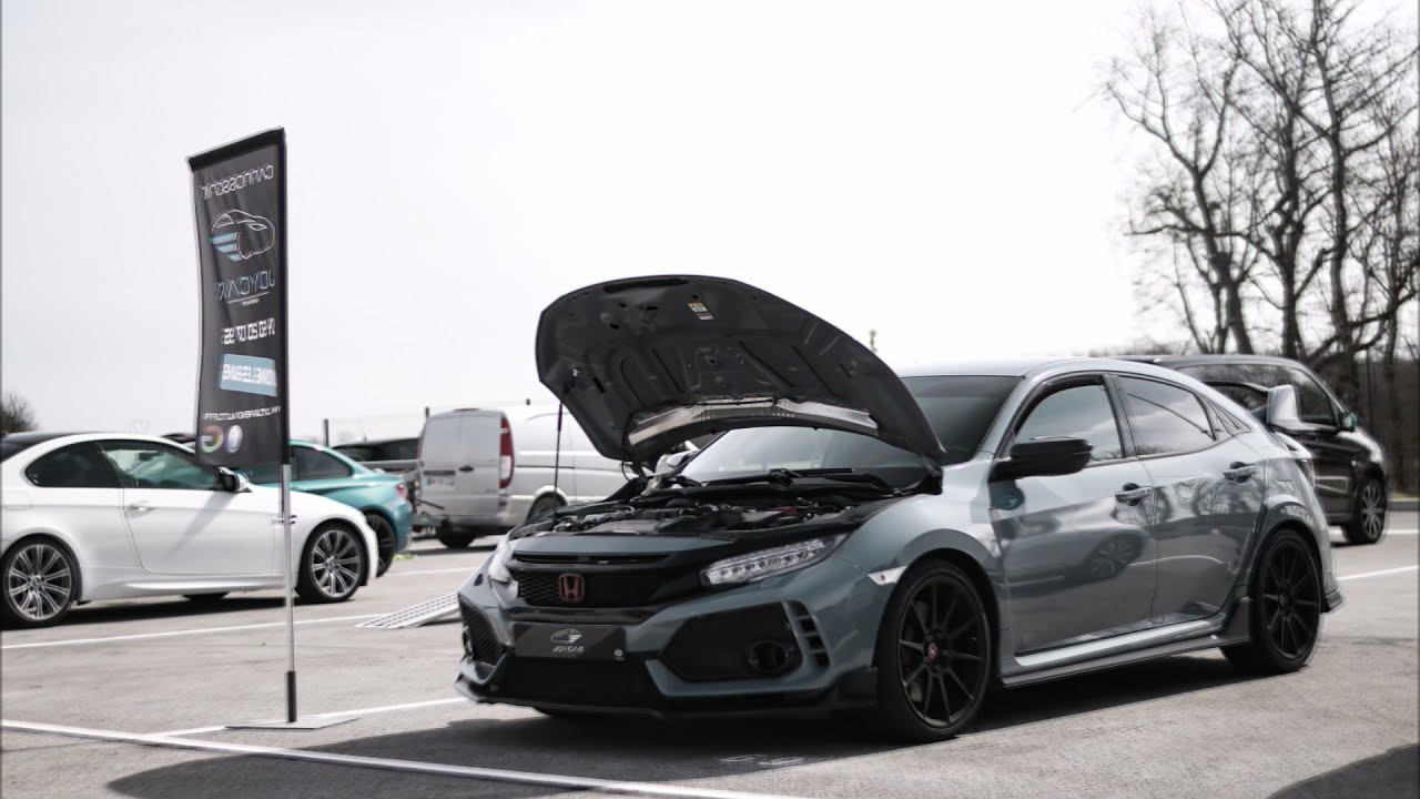 Best lap Dijon-Prenois 1'33'21 Honda Civic Type R 400 USS Performance