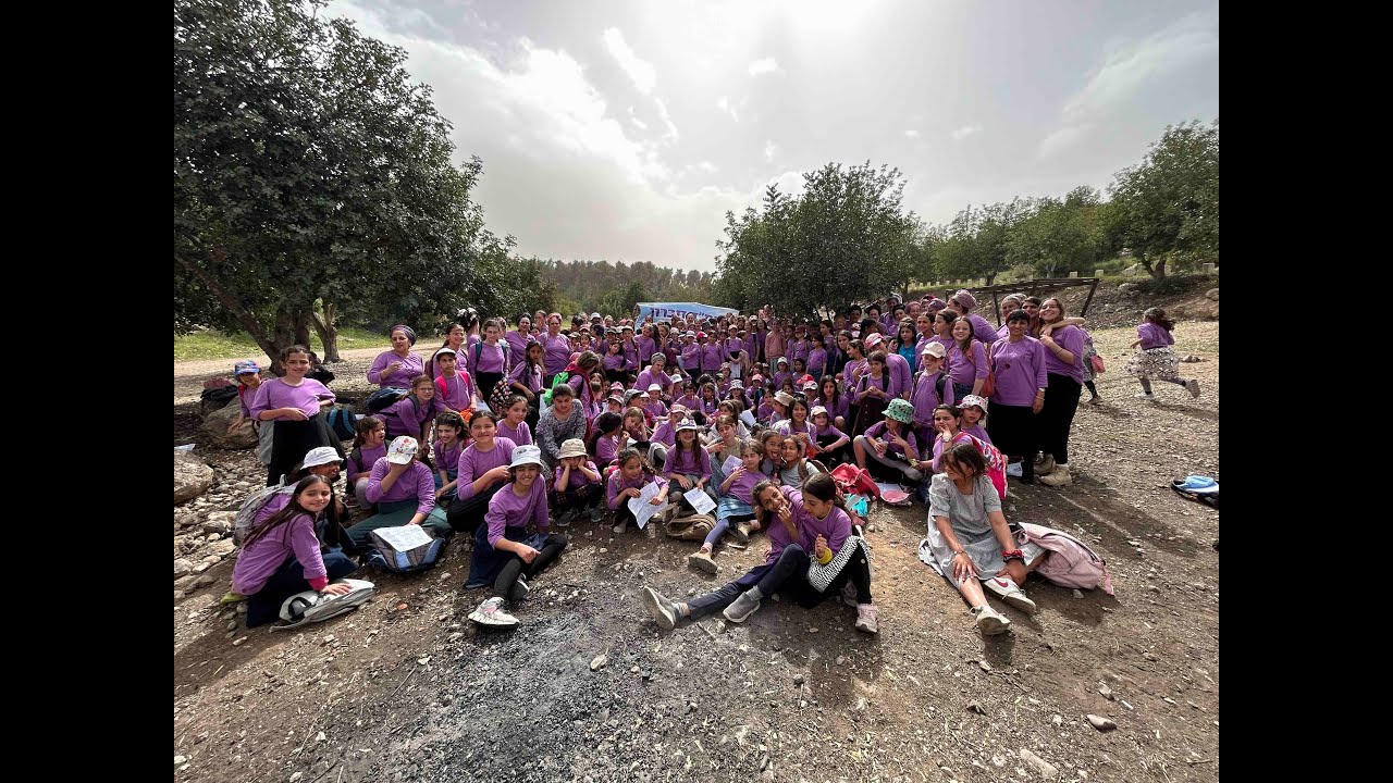 טיול בית ספרי חמ״ד חברון בנות