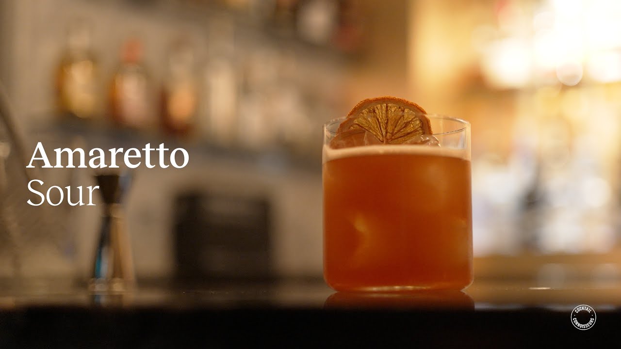 How to make an Amaretto Sour | Cocktail Connoisseurs
