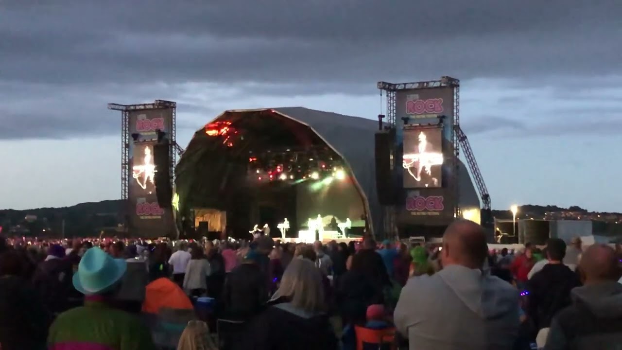 THE HUMAN LEAGUE-MIRROR MAN ( live at let’s rock Exeter 02/07/2022 )